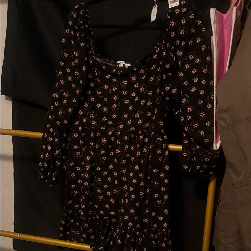 Celebrity Pink Black and Pink Floral Long Sleeve Dress